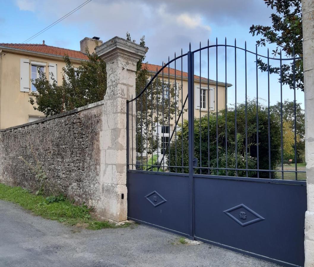 La Cle Du Puy Bed & Breakfast Cabariot Luaran gambar