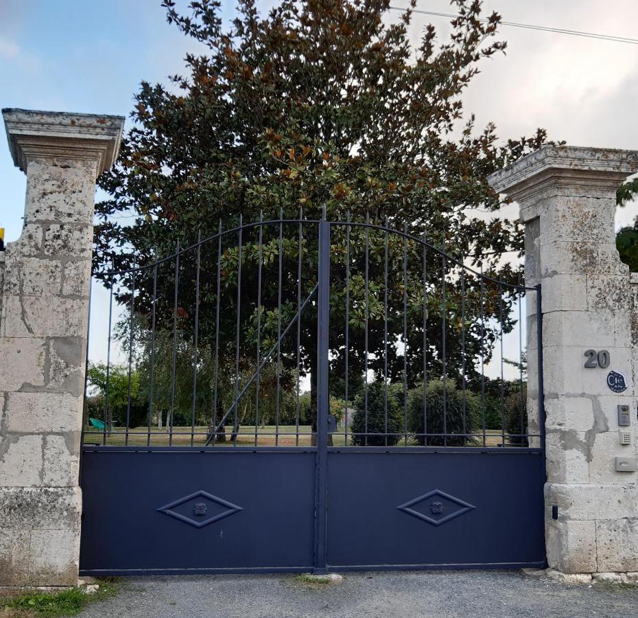 La Cle Du Puy Bed & Breakfast Cabariot Luaran gambar